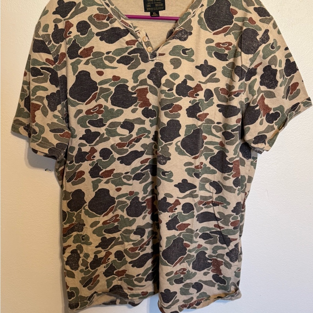 Lucky Brand Camouflage Henley Tee Size XL